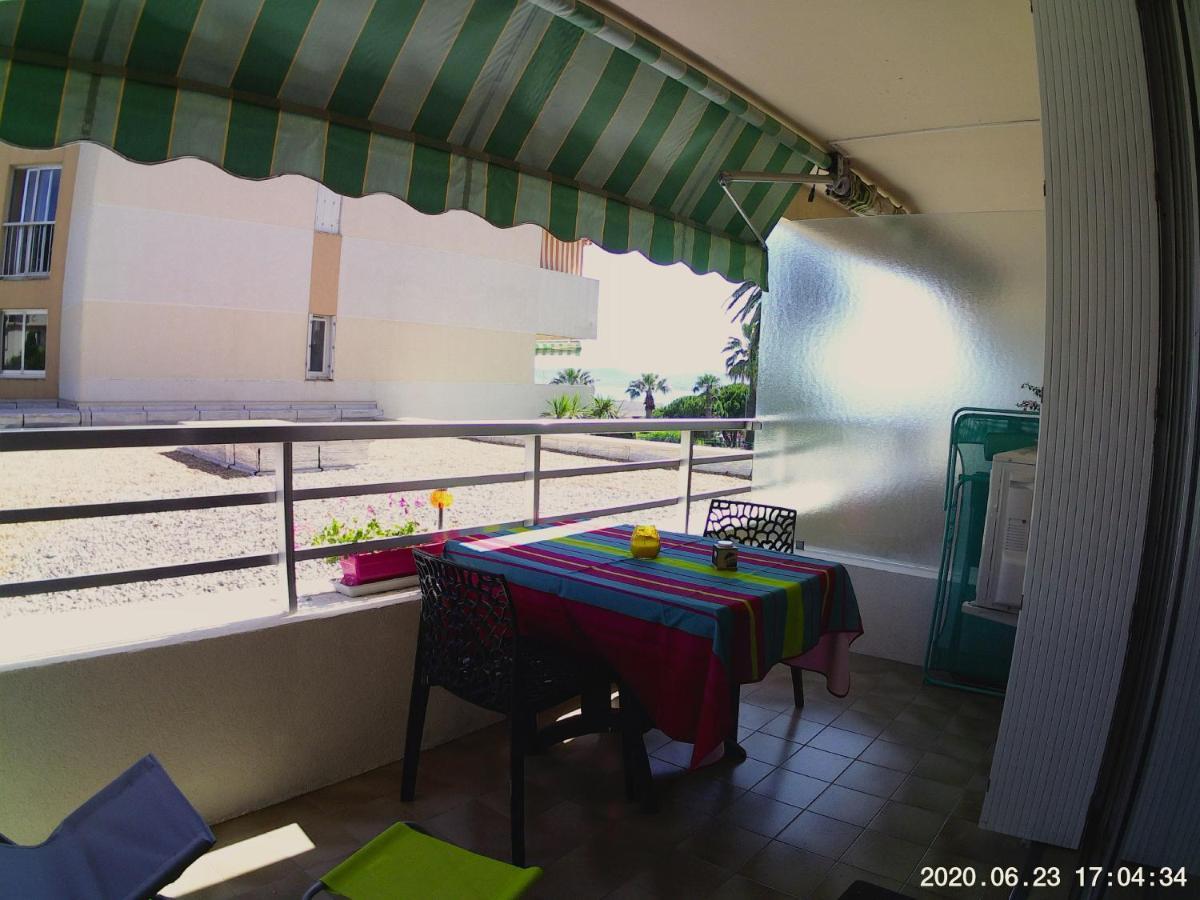 Studio 127, Vue Mer Et Piscine, Port Santa Lucia Saint-Raphael  Bagian luar foto