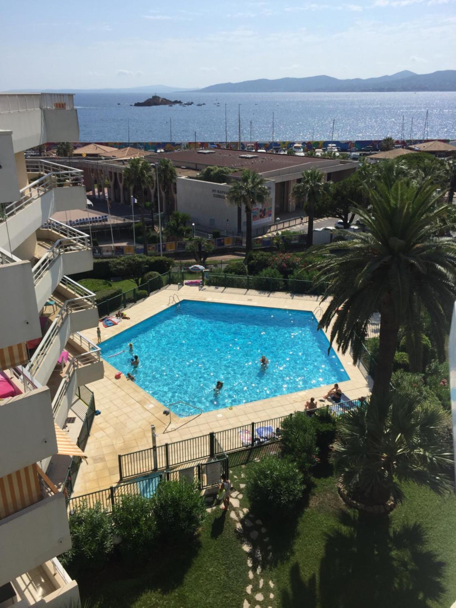 Studio 127, Vue Mer Et Piscine, Port Santa Lucia Saint-Raphael  Bagian luar foto